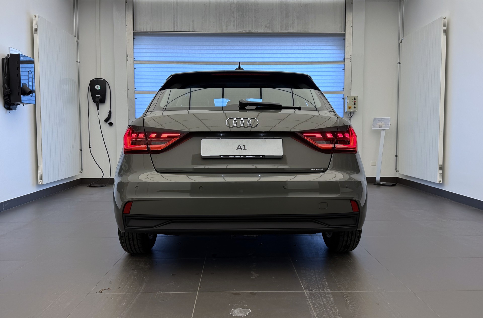 AUDI A1 Sportback 30 TFSI Attraction S-tronic-image-21