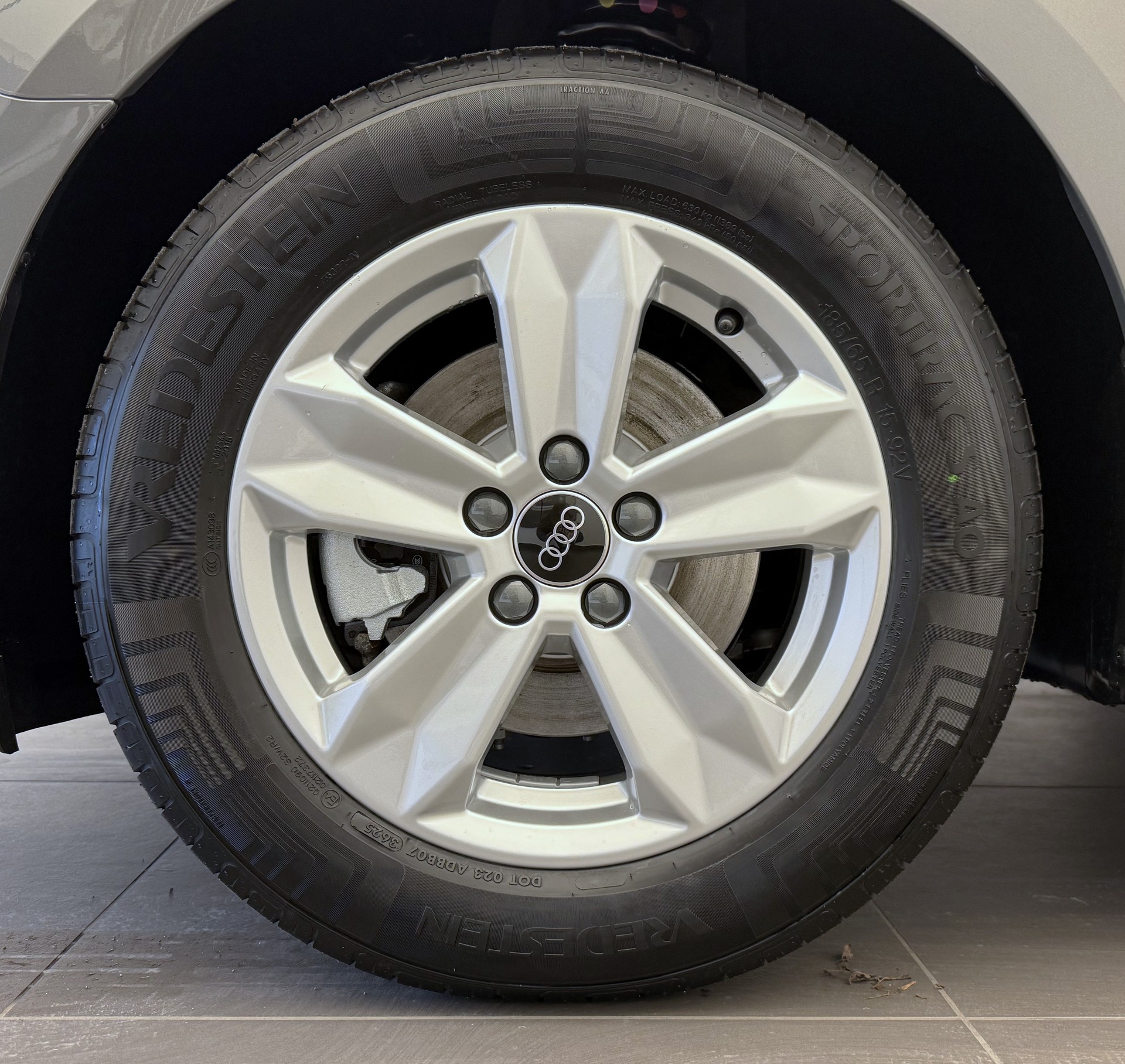 AUDI A1 Sportback 30 TFSI Attraction S-tronic-image-2