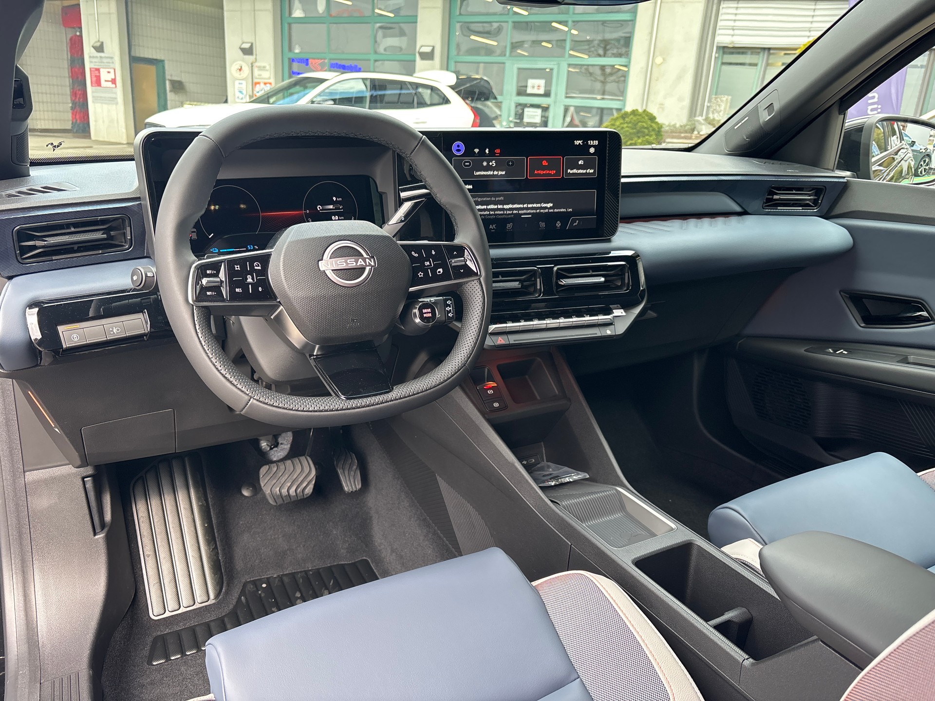 NISSAN Micra 52kWh Evolve-image-9
