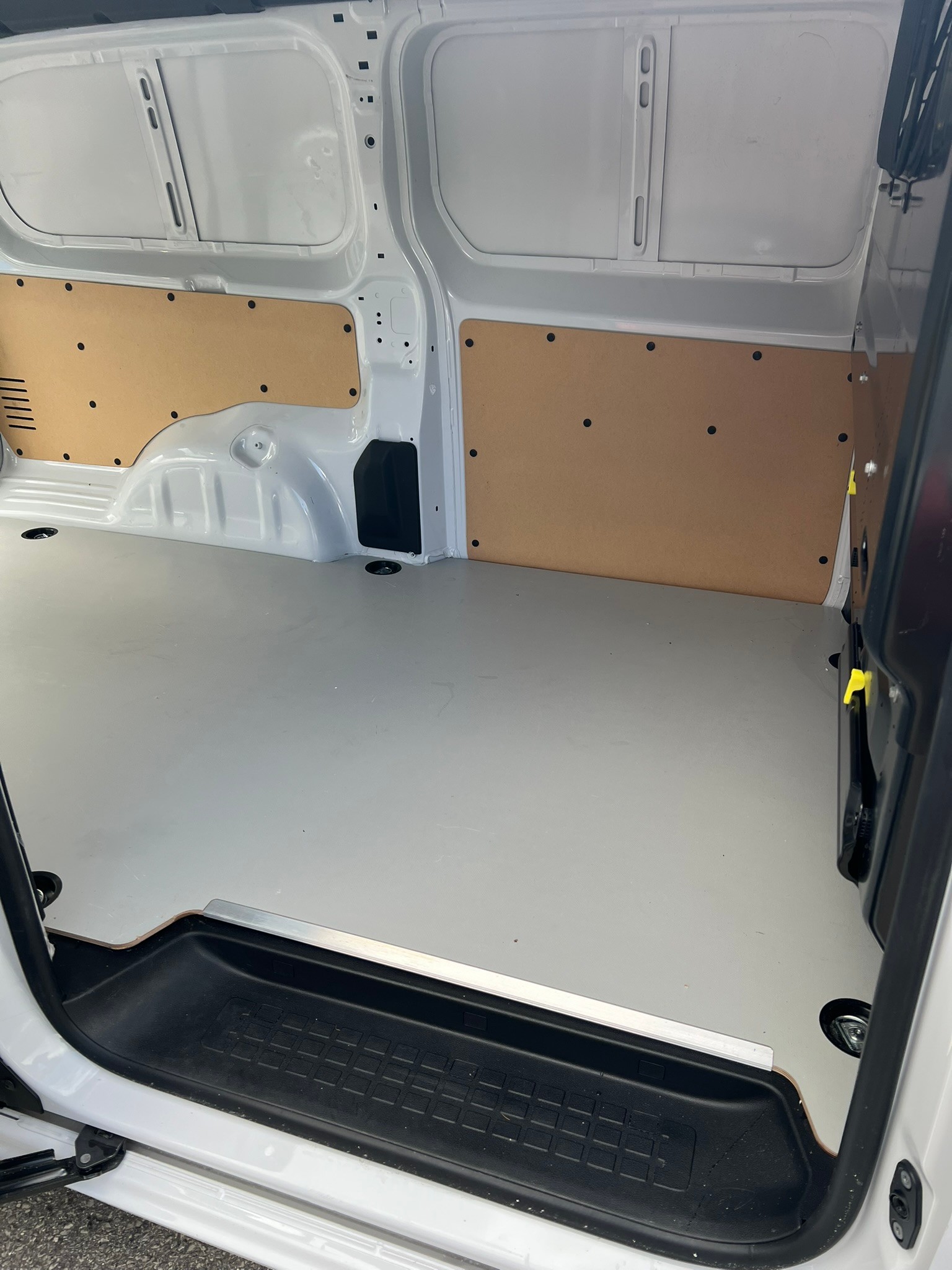 OPEL Vivaro Cargo 2.0 D XL EN-image-6
