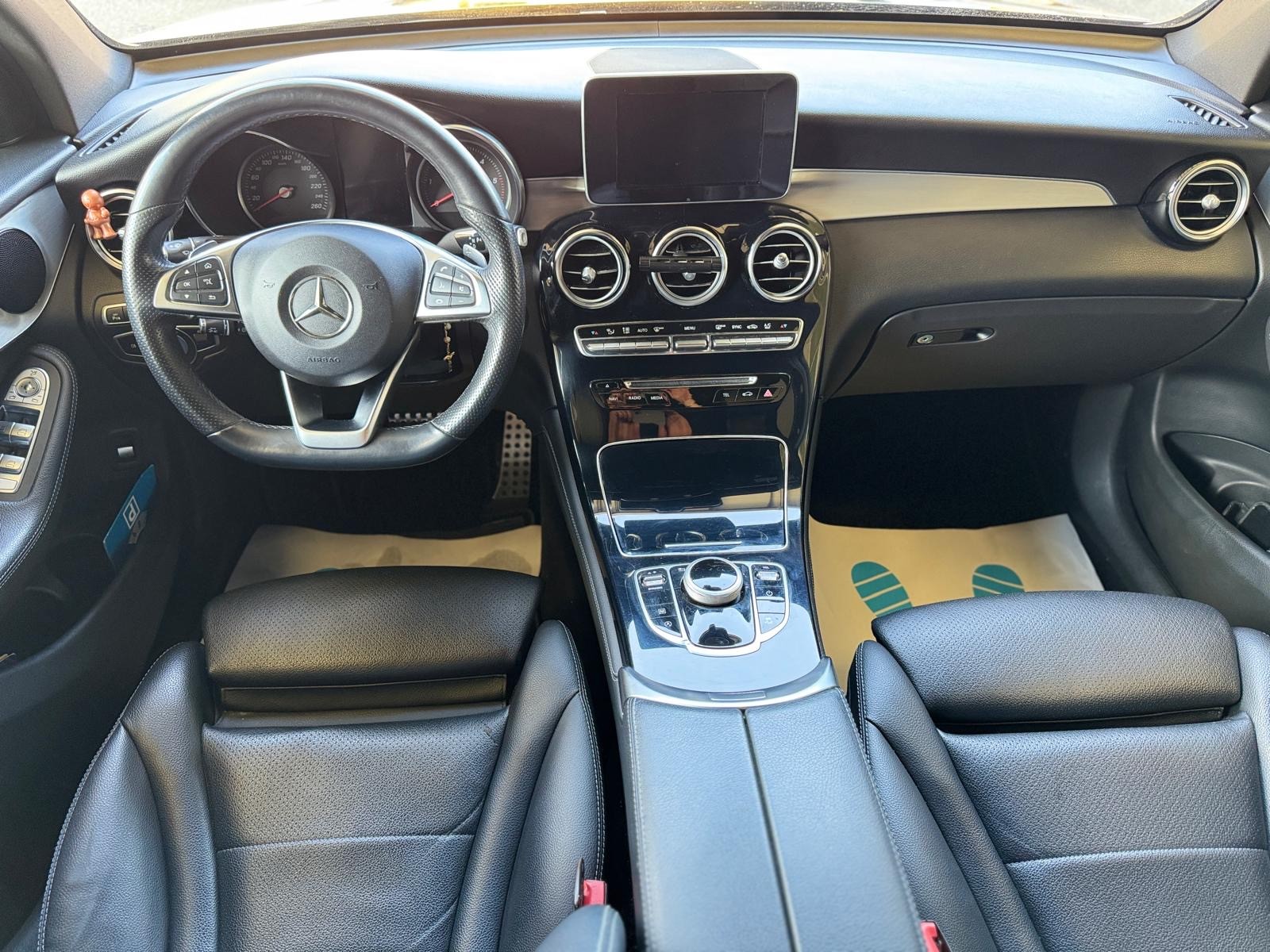 MERCEDES-BENZ GLC 250 d 4Matic 9G-Tronic-image-10