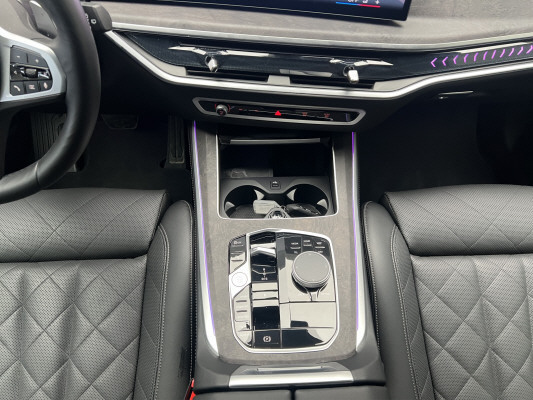 BMW X5 xD 48V 30d M Sport Pro-image-11