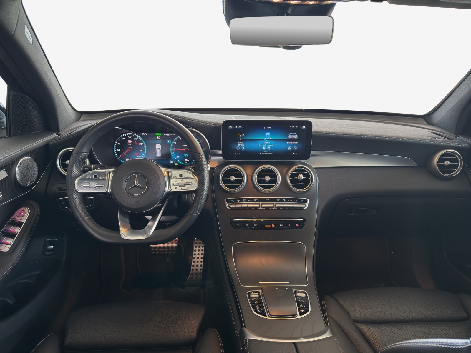 MERCEDES-BENZ GLC 300 de AMG Line 4Matic 9G-Tronic-image-8