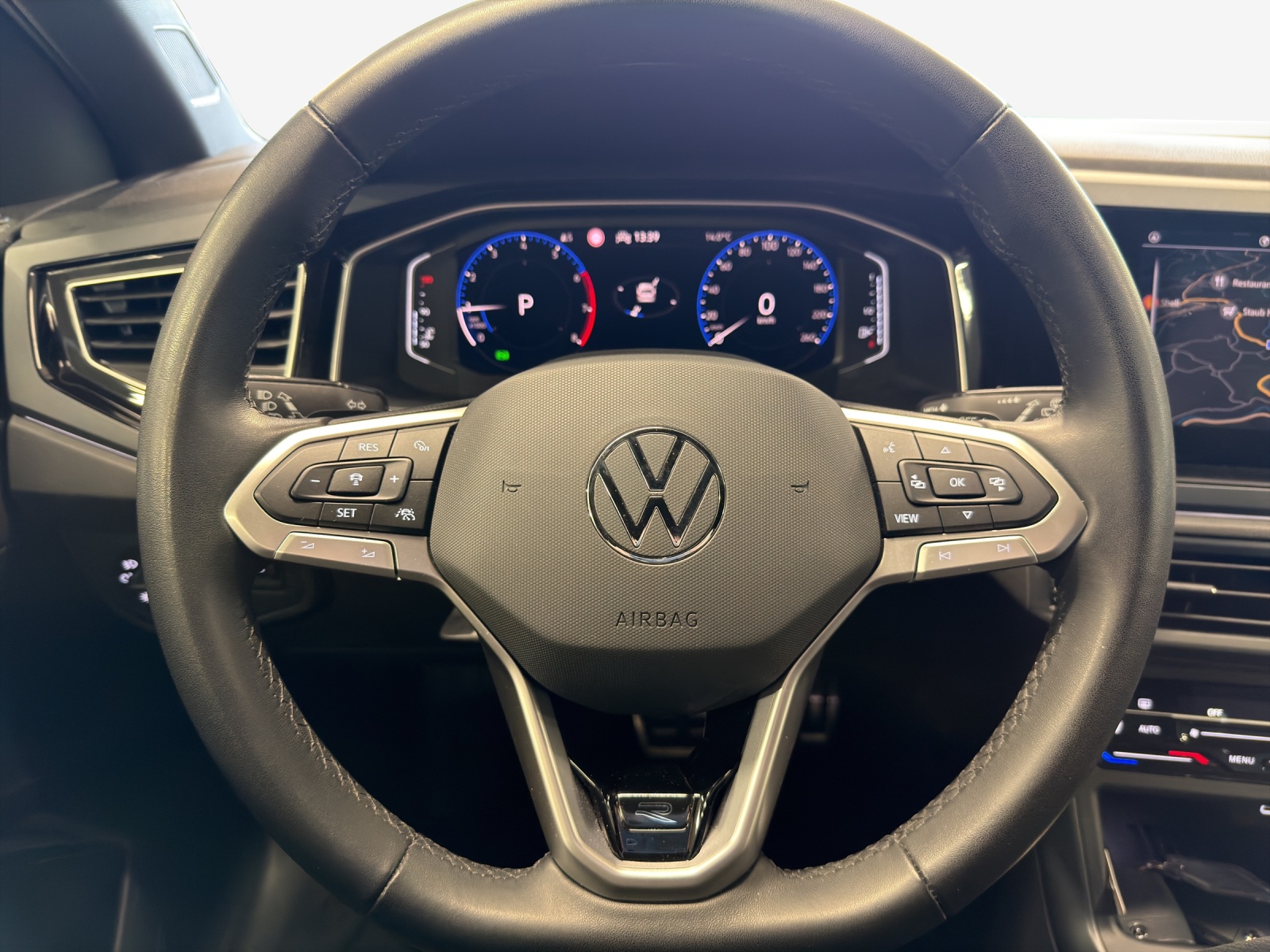 VW Polo 1.0 TSI R-Line DSG-image-9