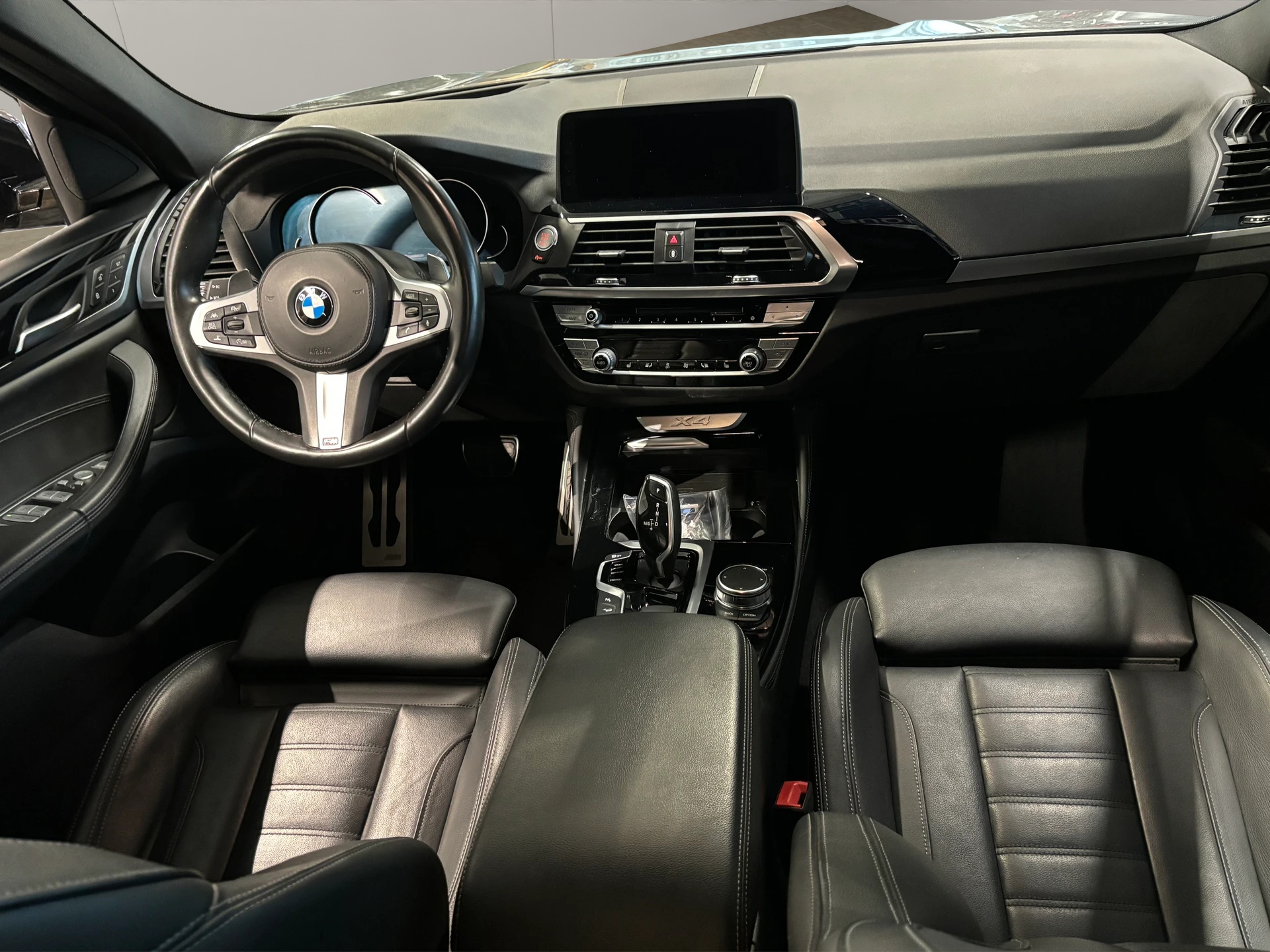BMW X4 xDrive 20d M Sport Steptronic-image-8
