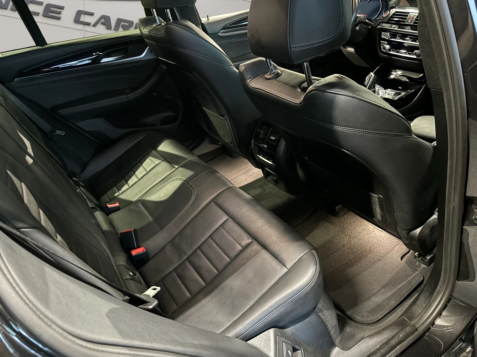 BMW X4 xDrive 20d M Sport Steptronic-image-15