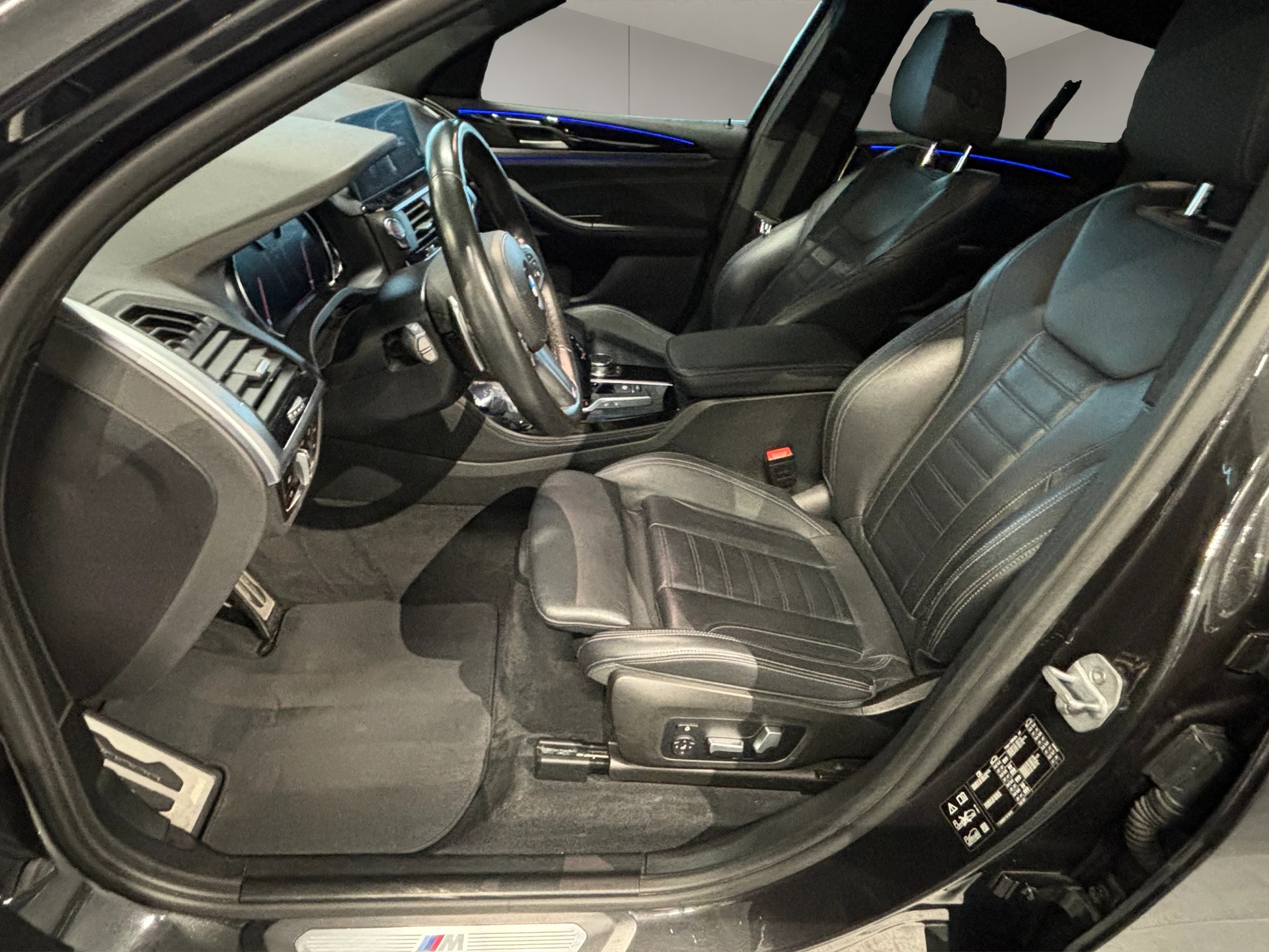 BMW X4 xDrive 20d M Sport Steptronic-image-9