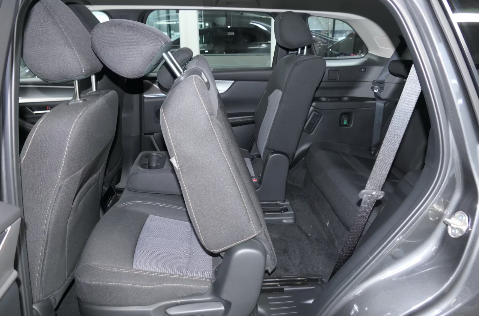 MAZDA CX-80 e-Skyactiv PHEV 327 AWD Exclusive-Line-image-6
