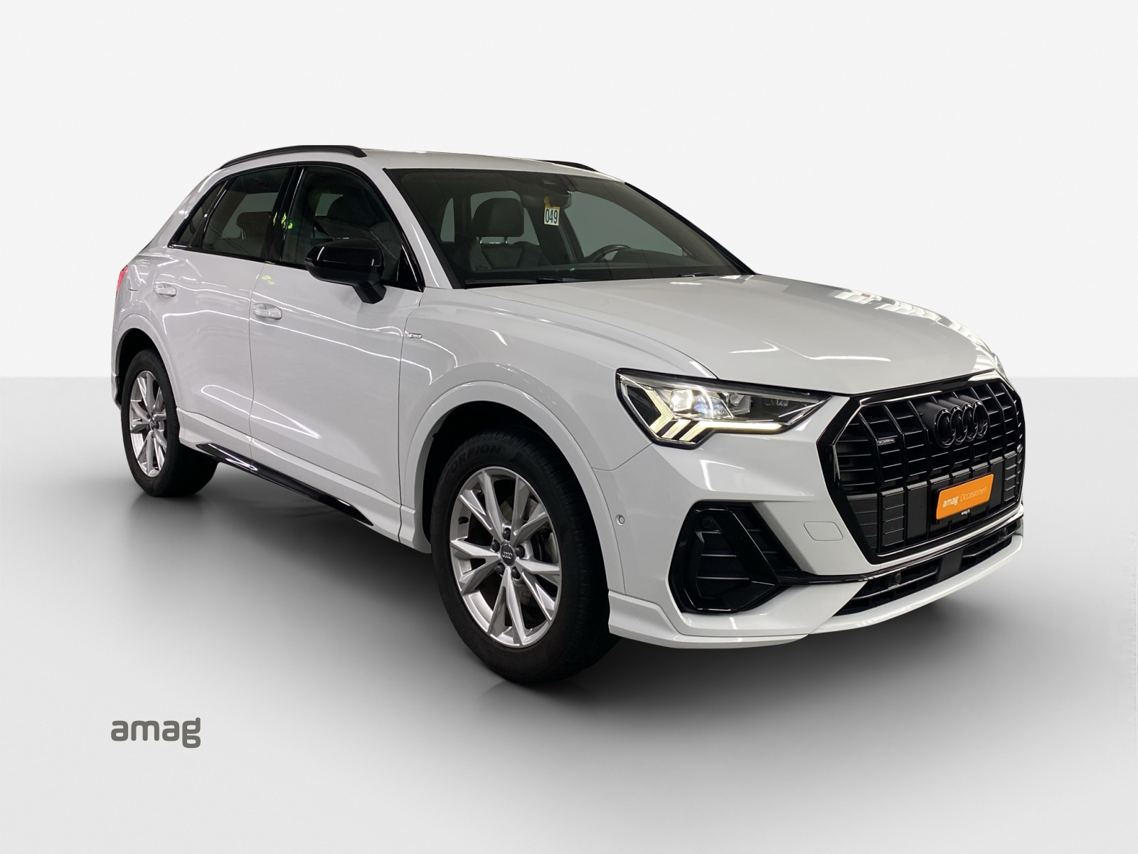 AUDI Q3 35 TDI S line Attraction quattro S-tronic-image-5