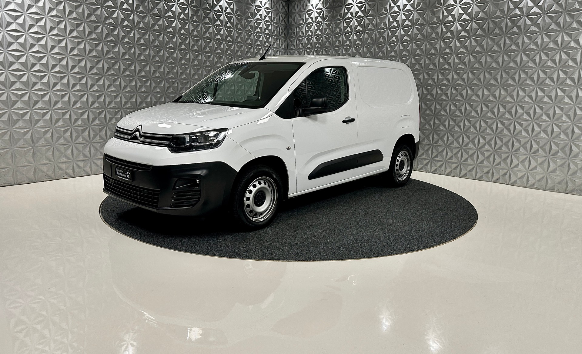 CITROEN Berlingo Van 1.2 Pure Tech 130 s/s Club EAT8 1000kg