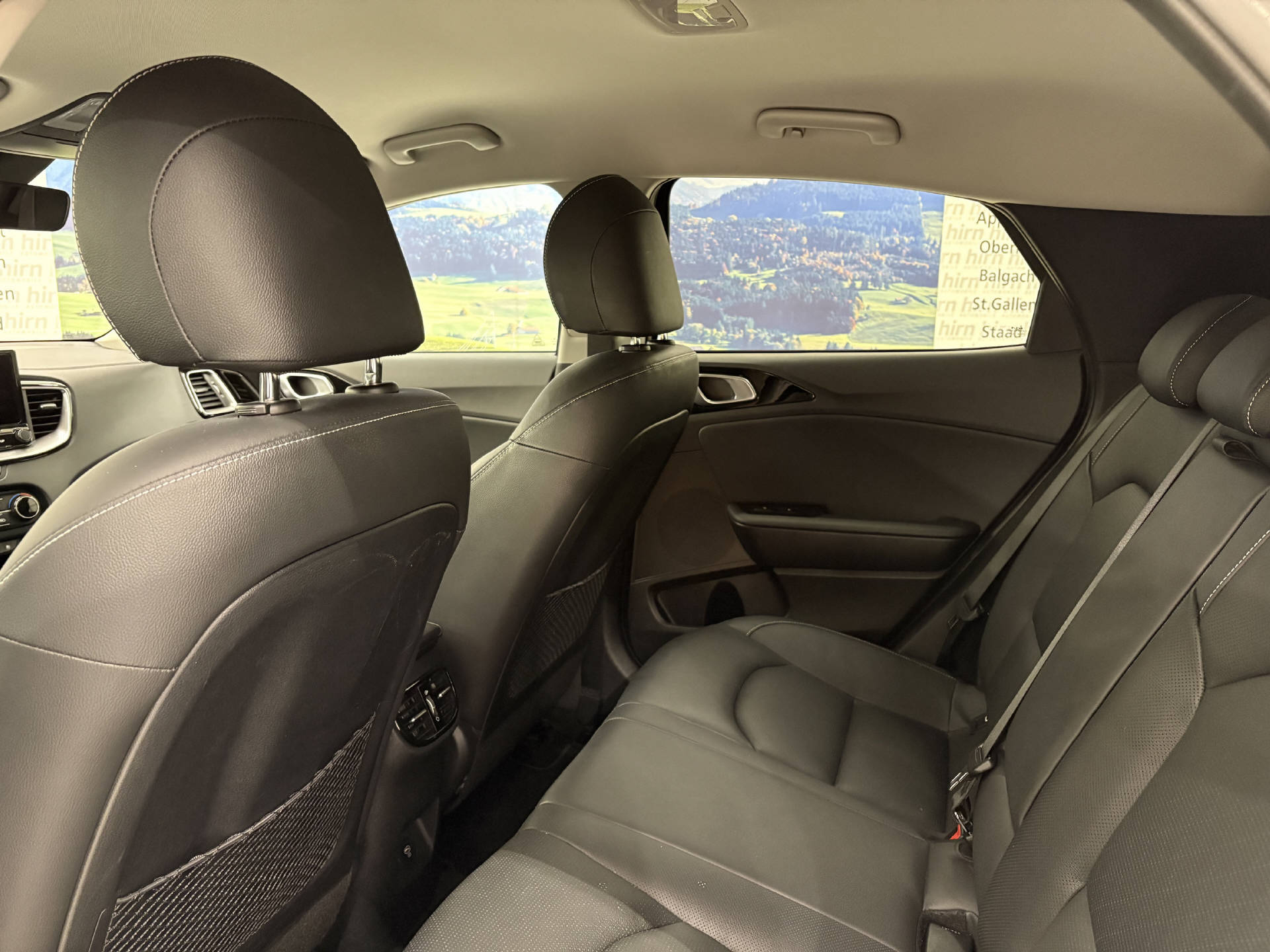 KIA XCeed 1.6 GDi Plug-in Hybrid Style-image-6