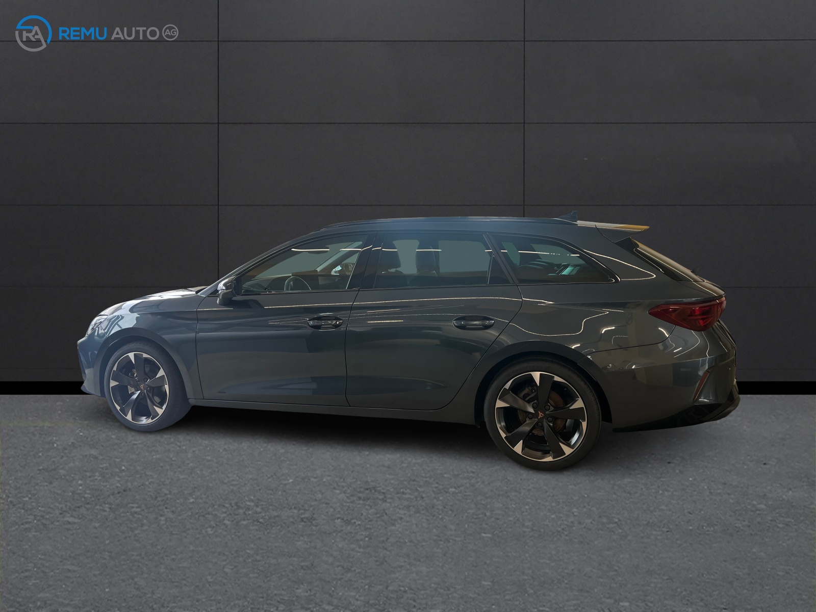 CUPRA LEON ST 1.5 eTSI DSG-image-5