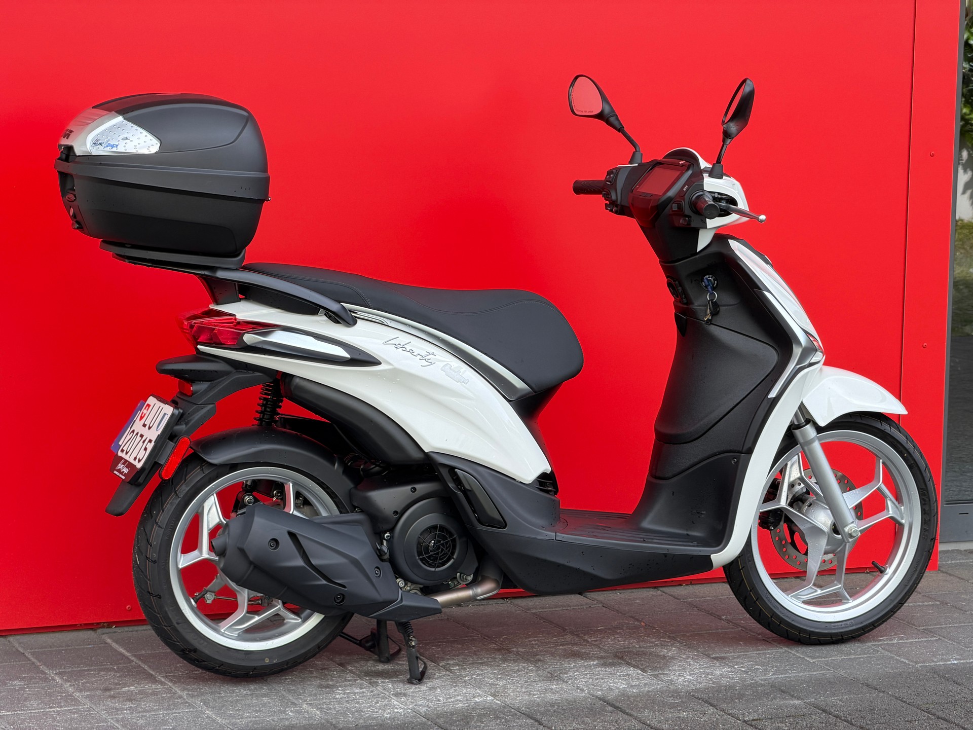 PIAGGIO Liberty 125 E5+-showroom-element-2