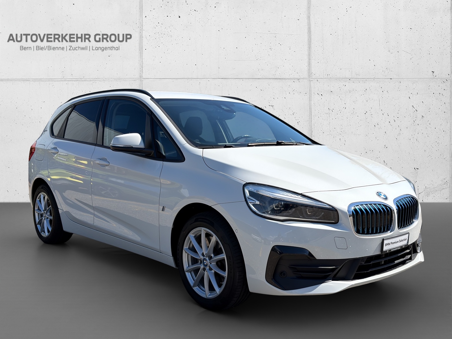 BMW 225xe Active Tourer-image-7