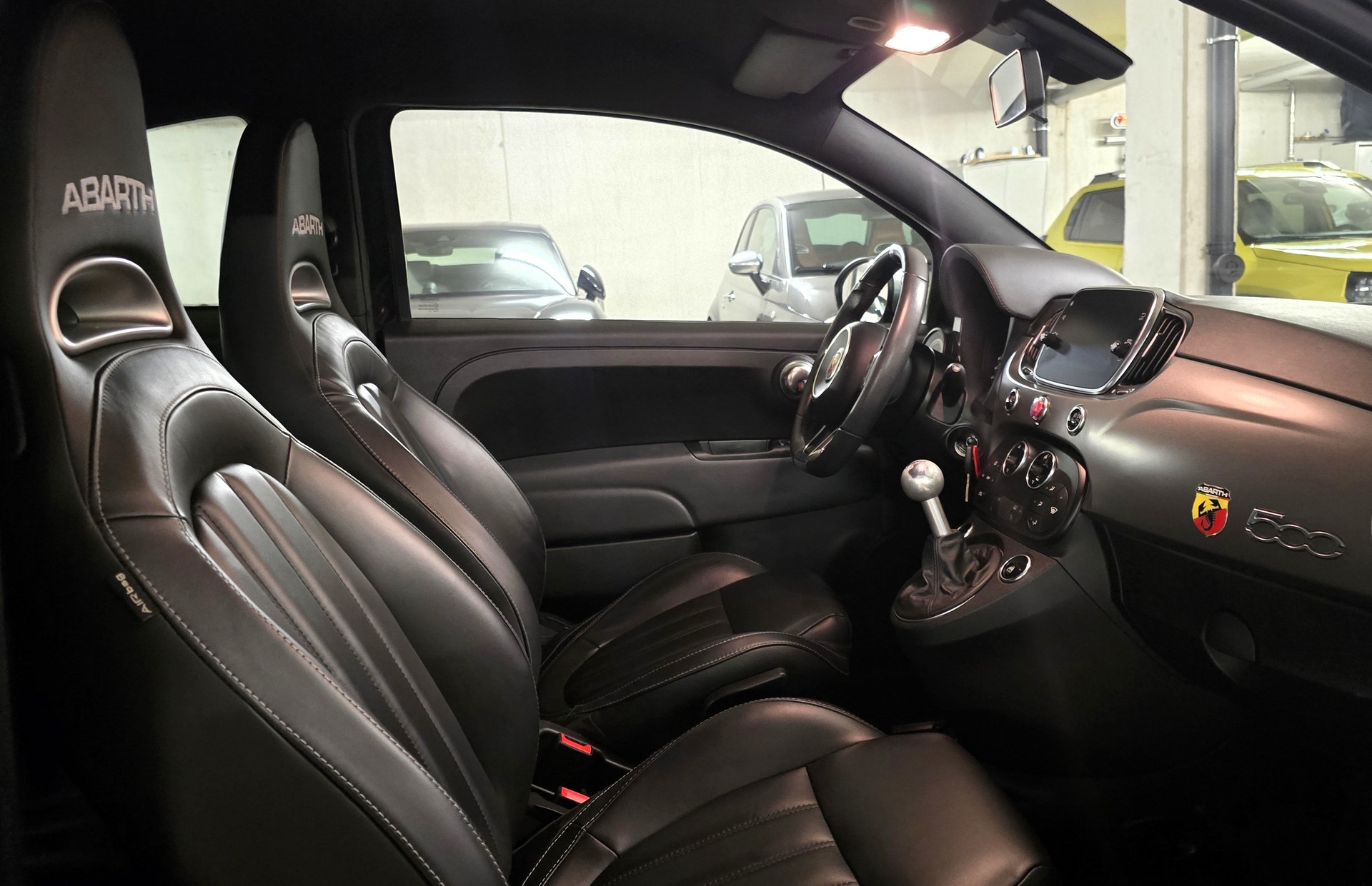FIAT 595 1.4 16V Turbo Abarth Turismo-image-9