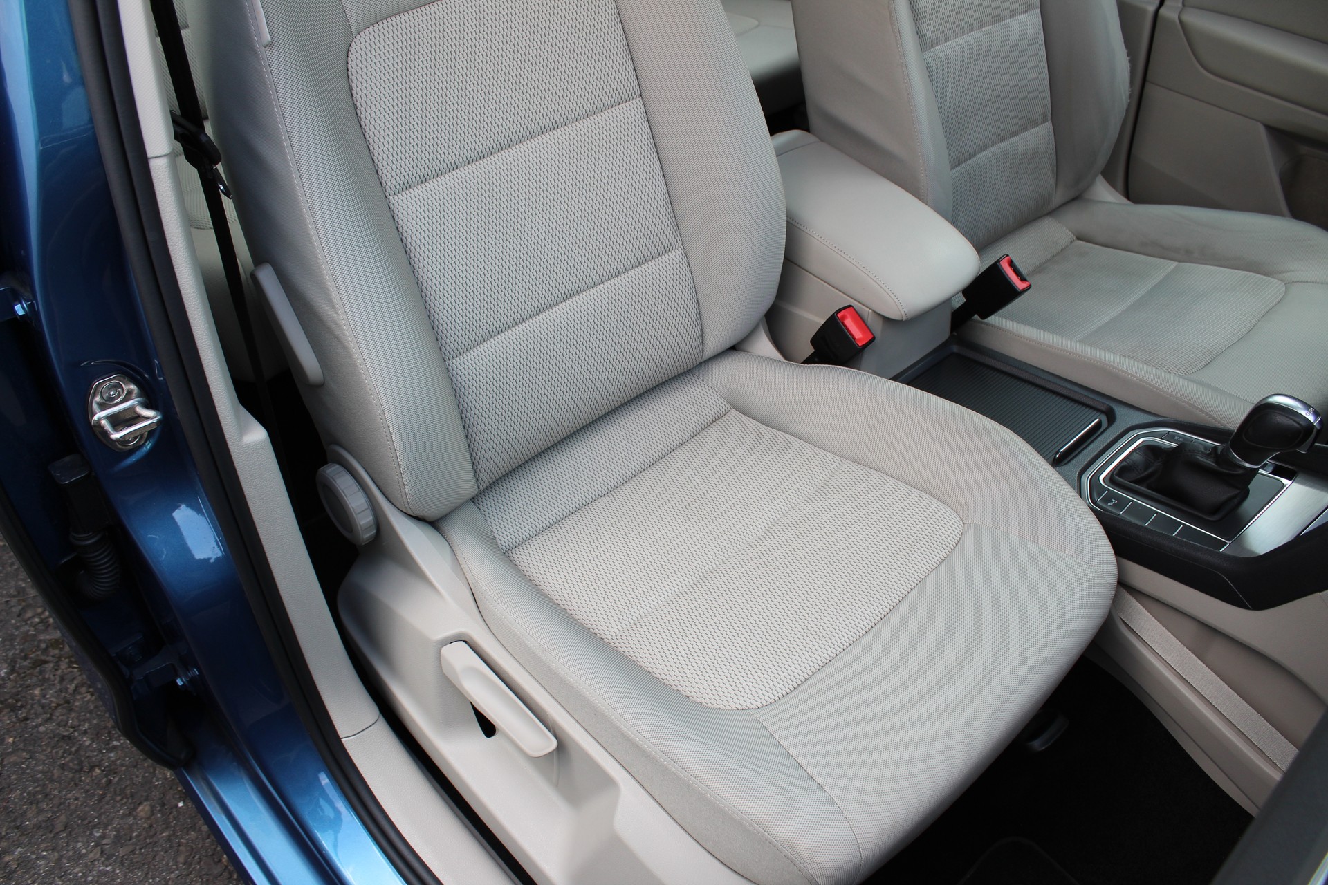 VW Golf Sportsvan 1.4 TSI Comfortline DSG-image-9