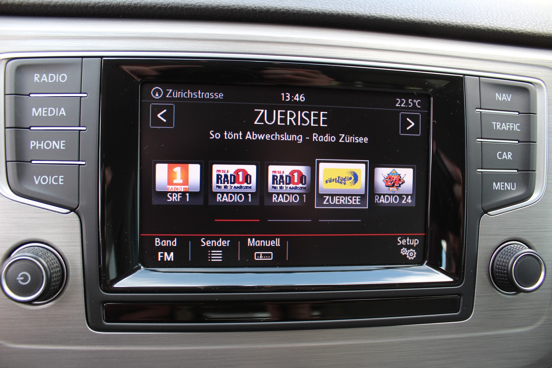 VW Golf Sportsvan 1.4 TSI Comfortline DSG-image-22