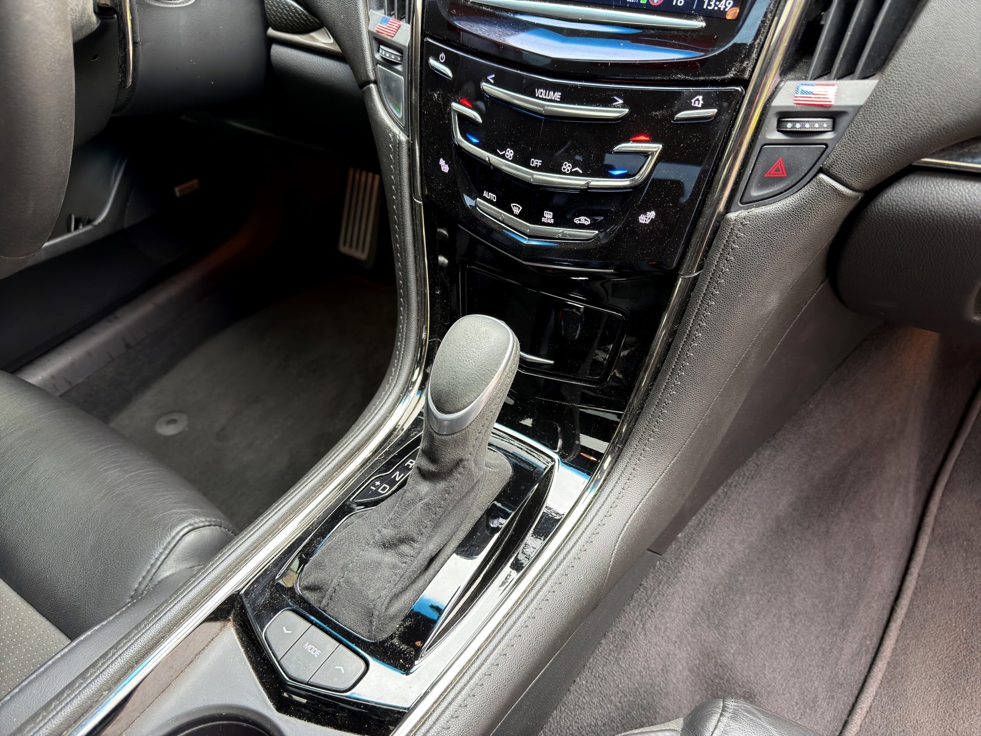 CADILLAC ATS-V Sedan 3.6 Twin Turbo Automatic-image-22