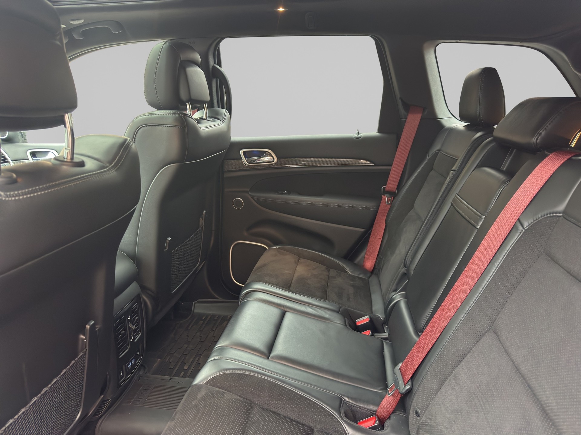 JEEP Grand Cherokee 6.2 V8 HEMI Trackhawk Automatic-image-15