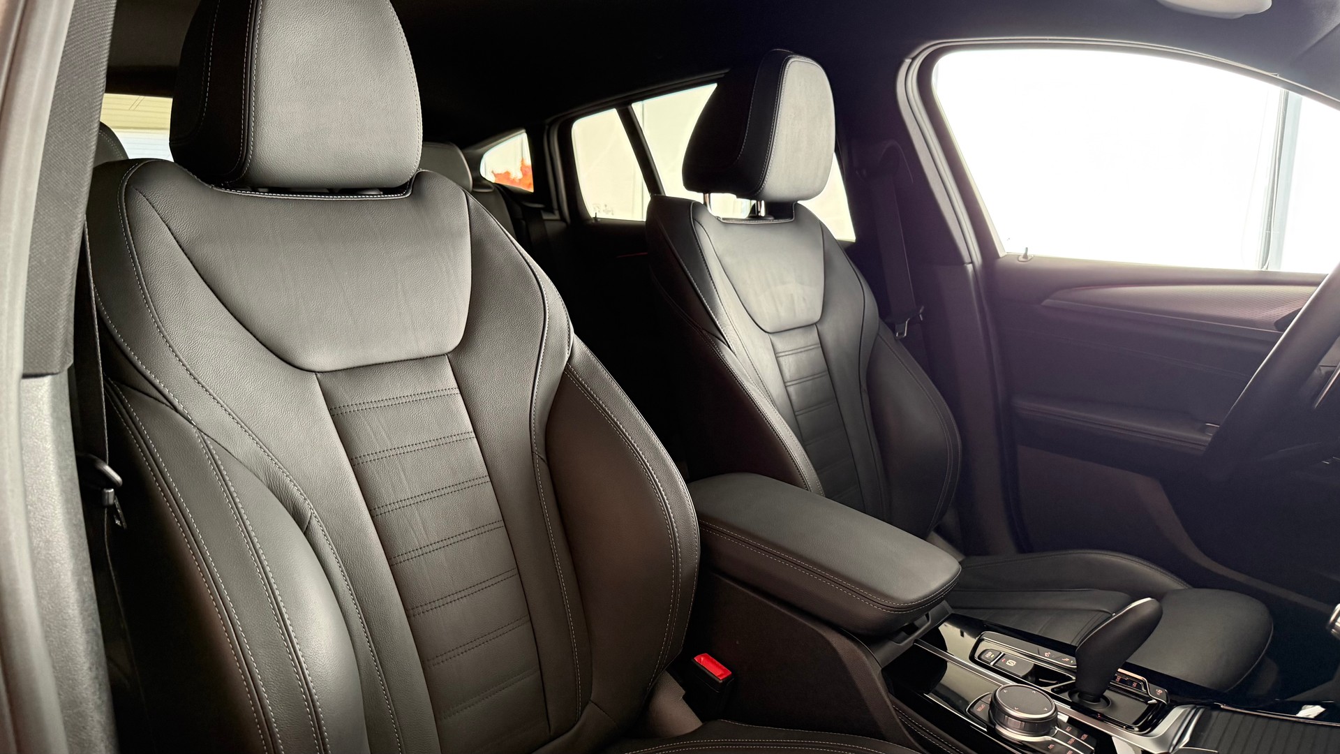 BMW X4 20d xDrive-image-2