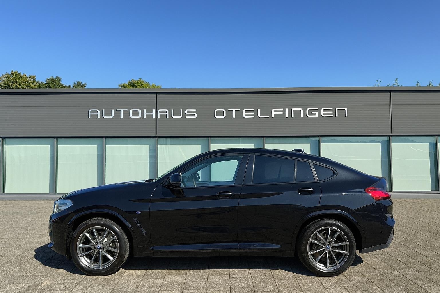 BMW X4 20d xDrive-image-0