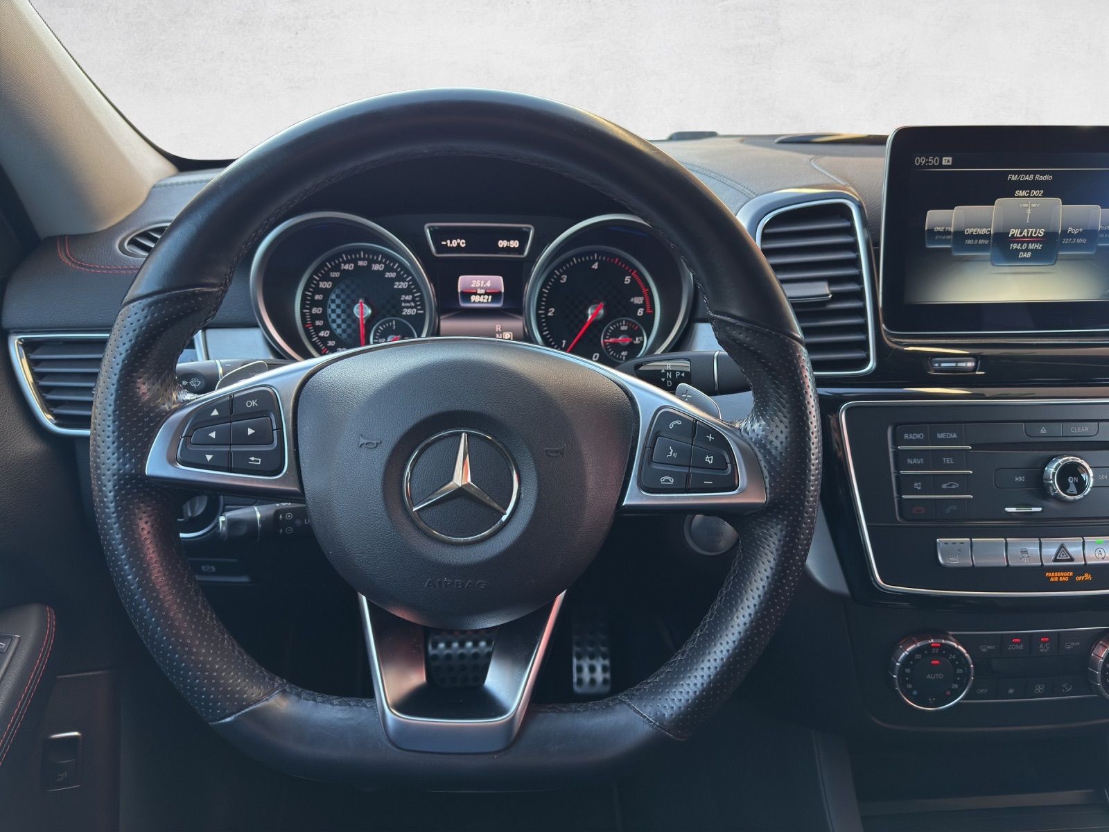 MERCEDES-BENZ GLE 350 GLE Coupé 350 d 4Matic 9G-Tronic-image-10