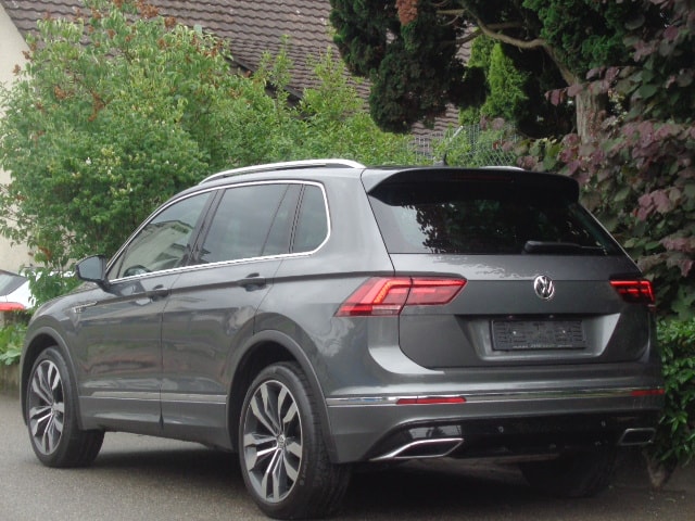 VW Tiguan 2.0TSI Highline 4Motion DSG-image-2