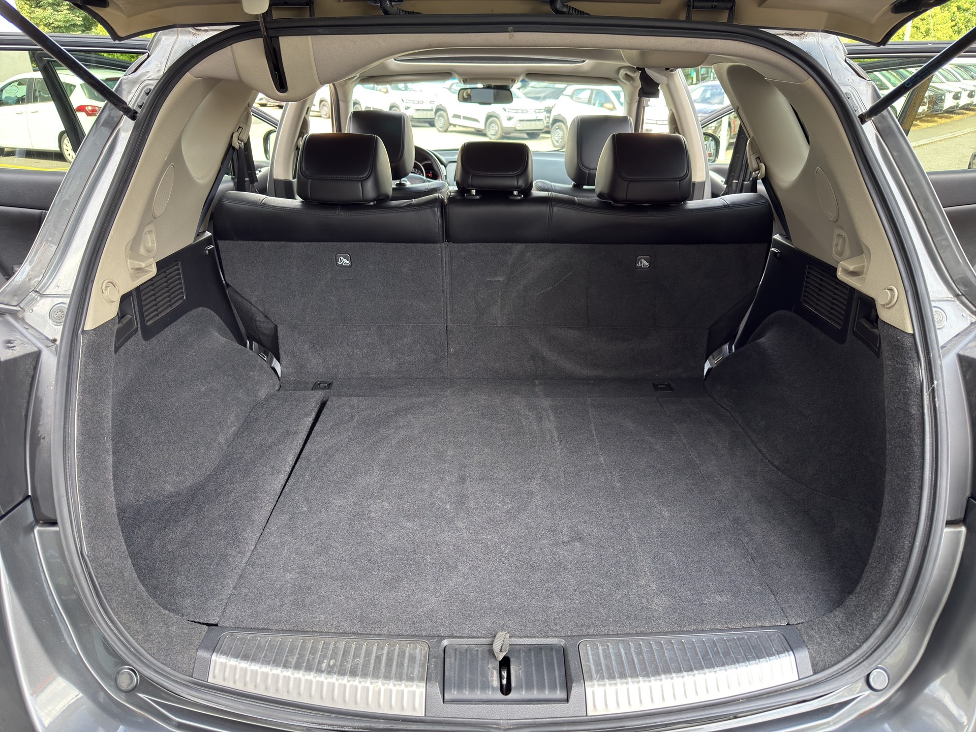 NISSAN Murano 2.5 dCi Automatic-image-16