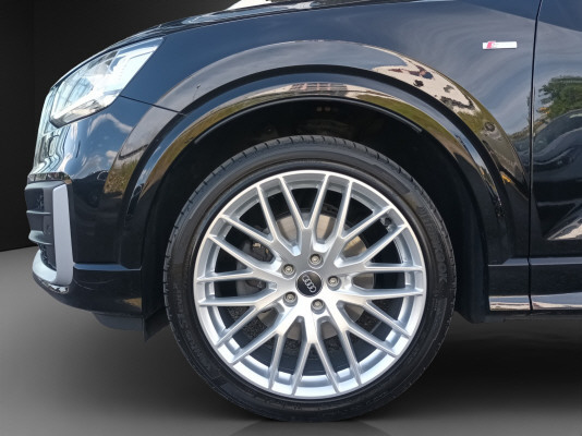 AUDI Q2 2.0 TFSI sport quattro-image-5
