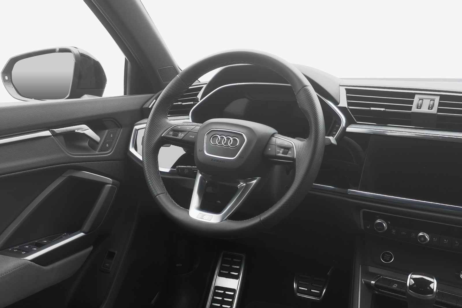 AUDI Q3 Sportback 40 TDI S line quattro S-tronic-image-5