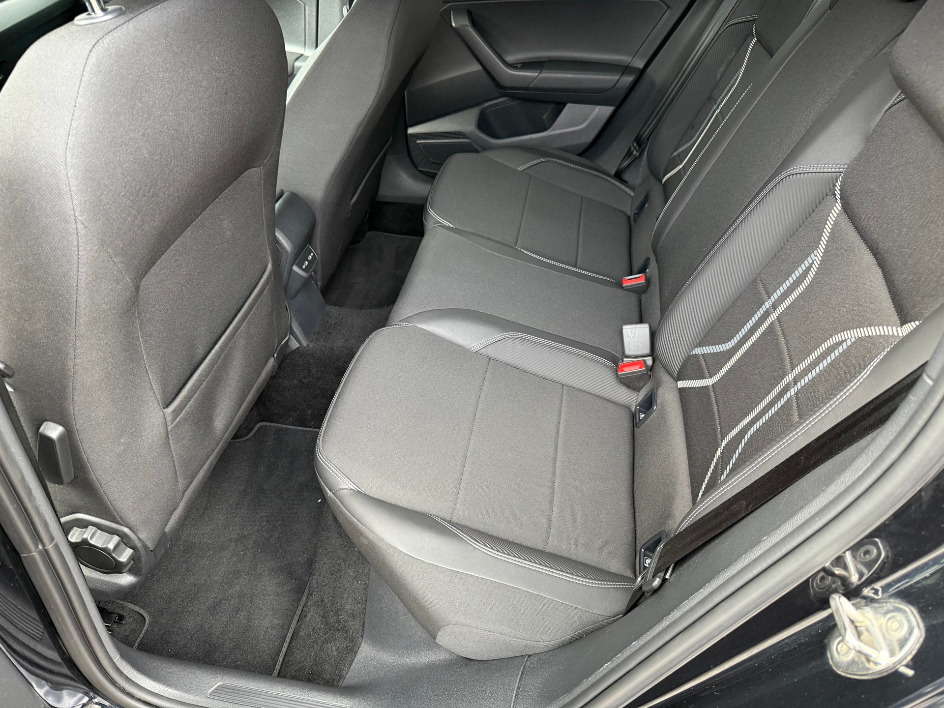 VW Polo 1.0 TSI BMT Comfortline DSG-image-8