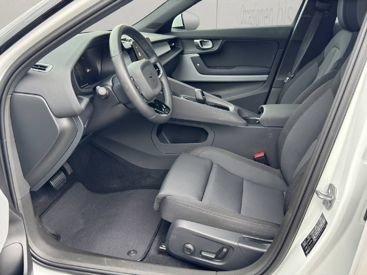 POLESTAR 2 Standard Range Single Motor-image-4
