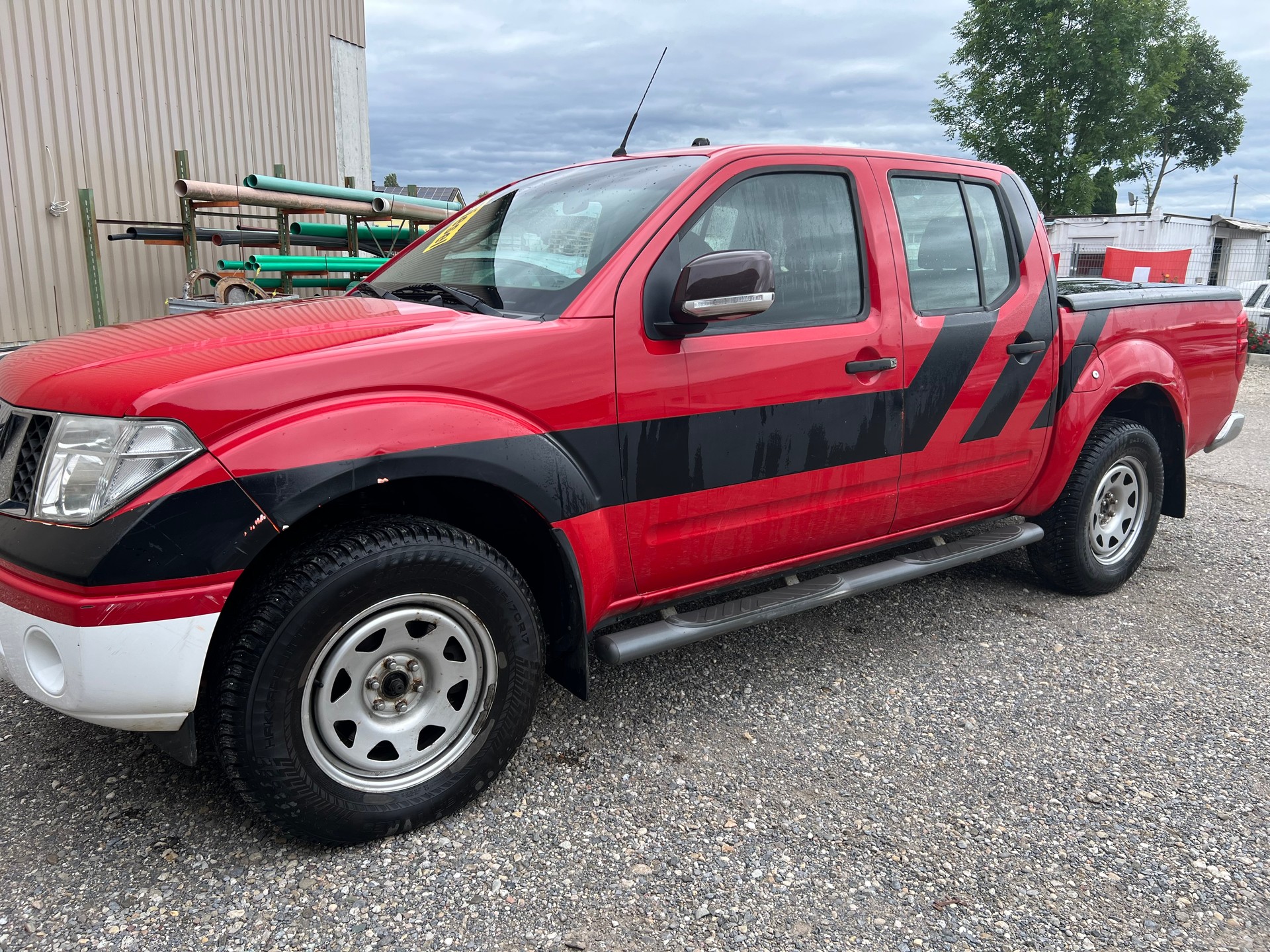 NISSAN Navara Double Cab LE 2.5 dCiA 4WD-image-1