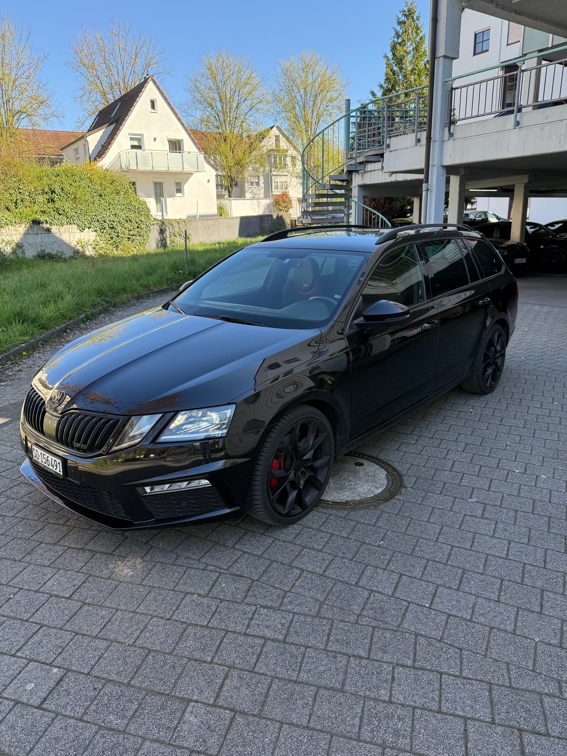 SKODA Octavia Combi 2.0 TSI RS DSG-image-0