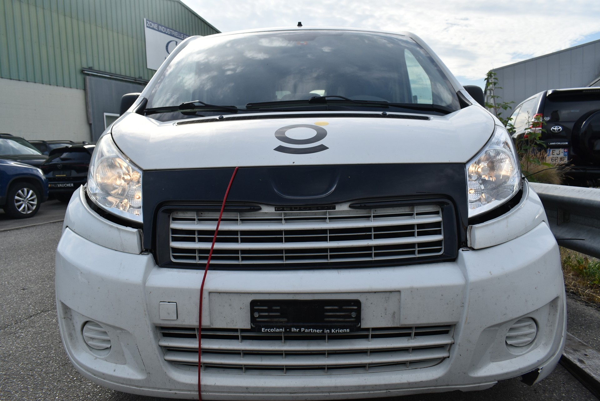 PEUGEOT Expert 2.0 HDi 229 L2H1-image-4