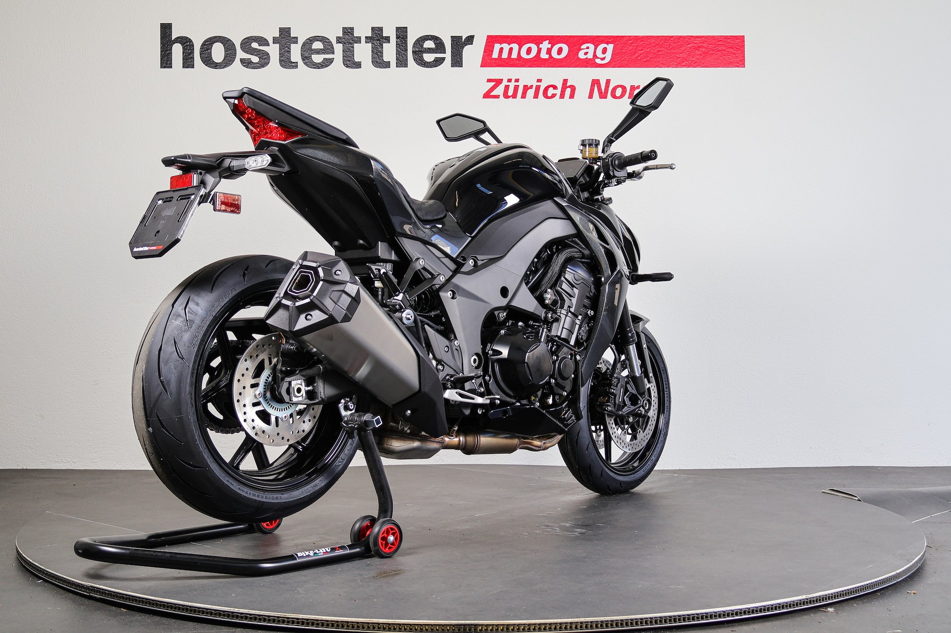 KAWASAKI Z1100-showroom-element-2