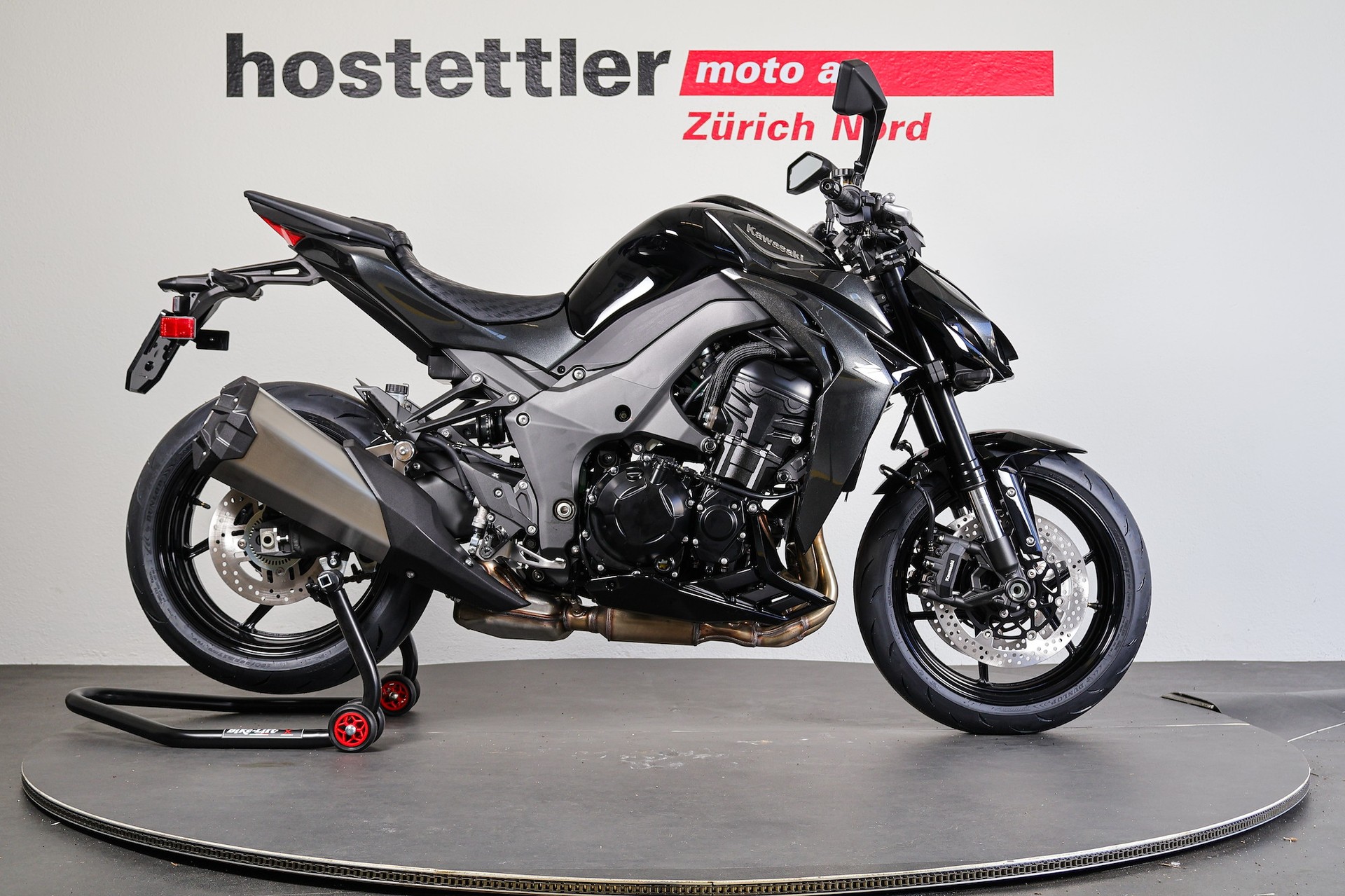 KAWASAKI Z1100-showroom-element-1