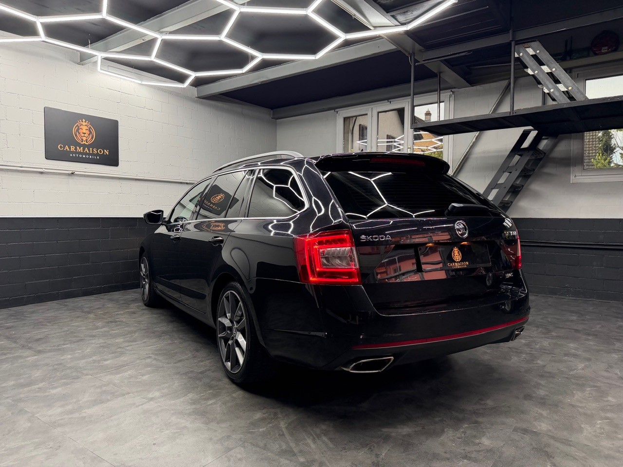 SKODA Octavia Combi 2.0 TSI RS DSG | APR 312PS | Carbon-image-6