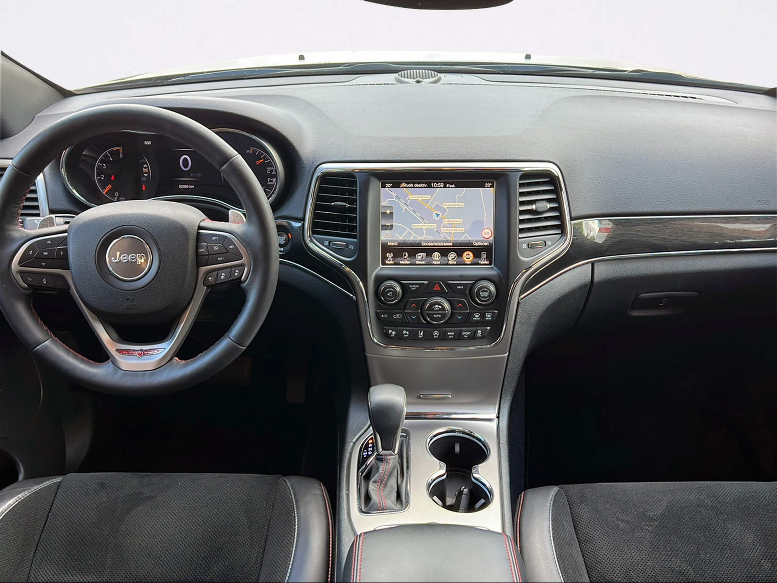 JEEP Grand Cherokee 3.0 CRD Trailhawk Automatic-image-9