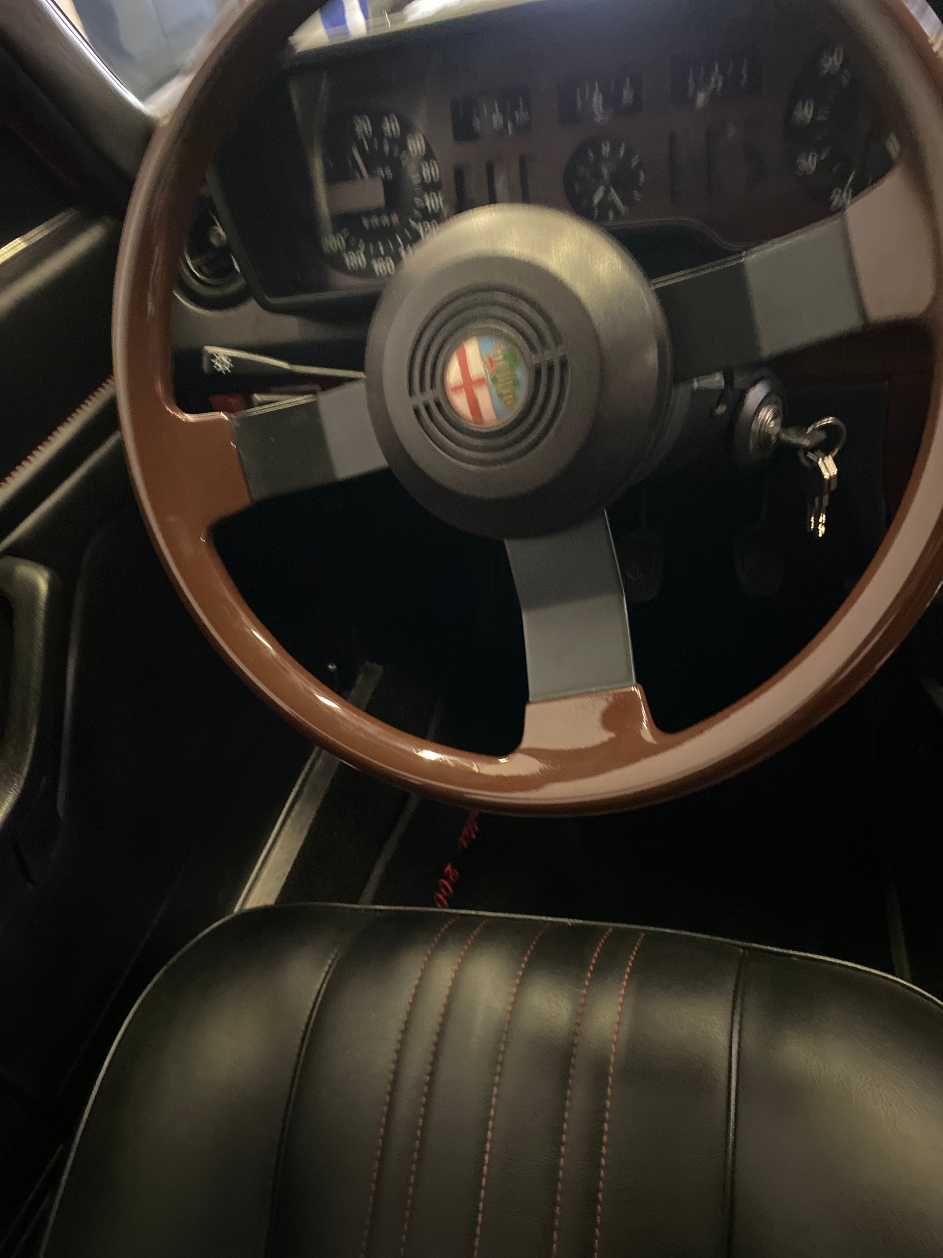 ALFA ROMEO 2.0-image-8