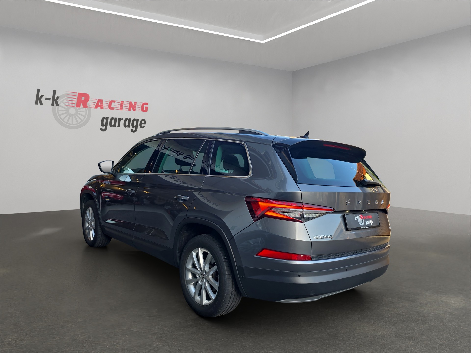 SKODA Kodiaq 2.0 TSI 4x4 Style-image-5