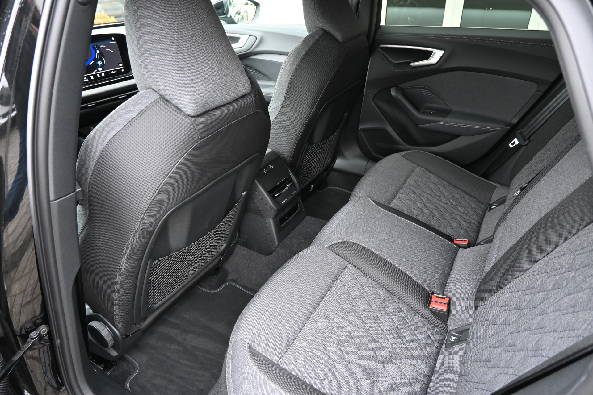 AUDI A5 Limousine 40 TDI S-Line Plus S tronic-image-13