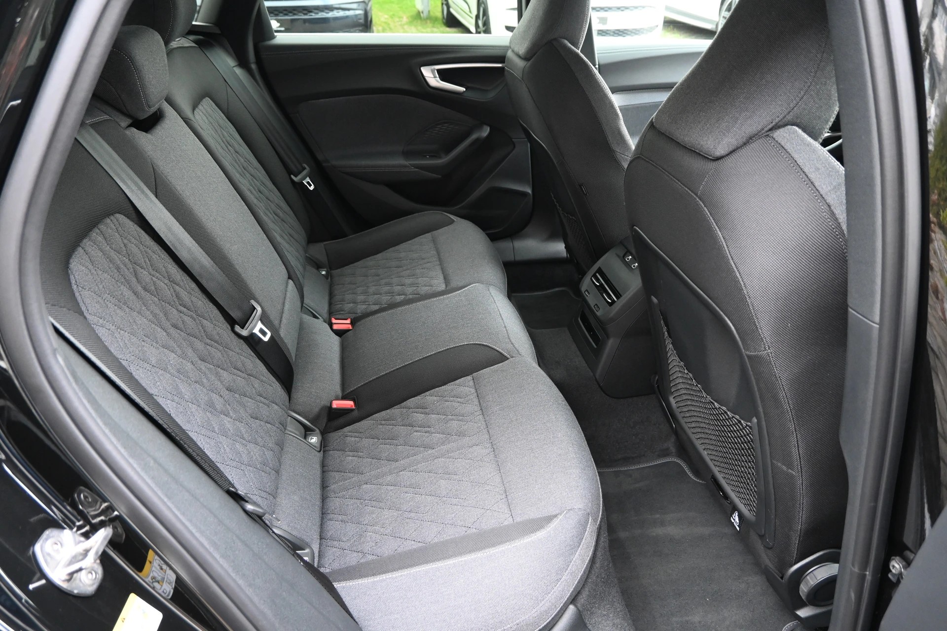 AUDI A5 Limousine 40 TDI S-Line Plus S tronic-image-14