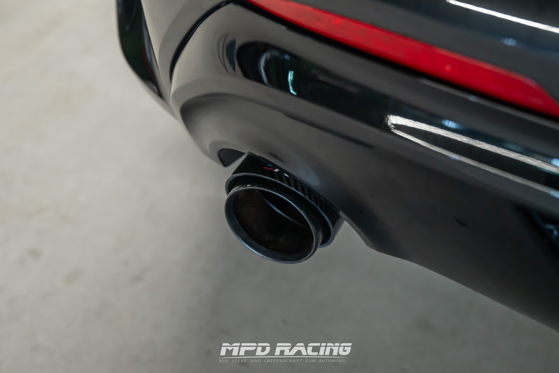BMW M135i xDrive Steptronic-image-8