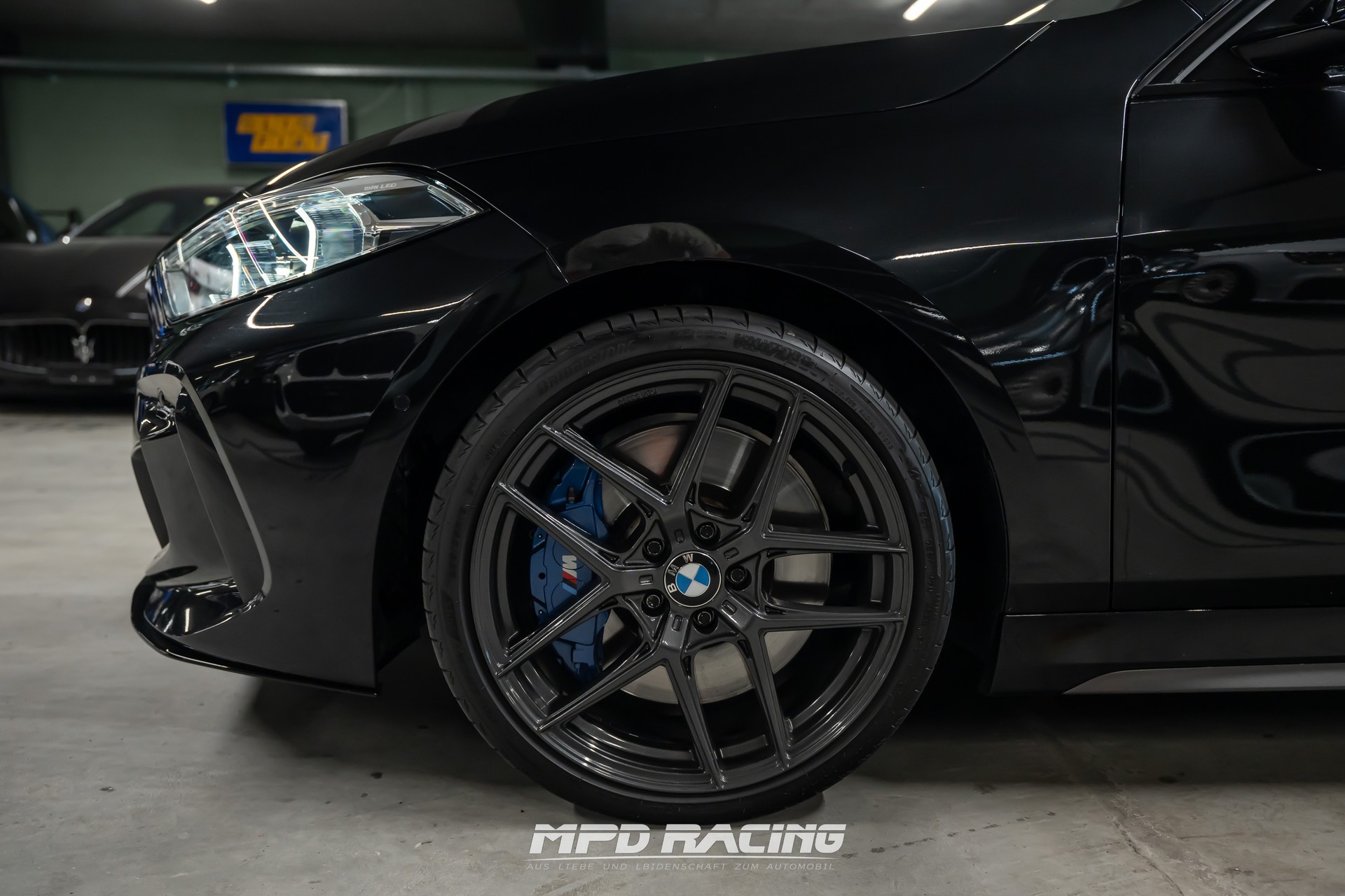 BMW M135i xDrive Steptronic-image-11