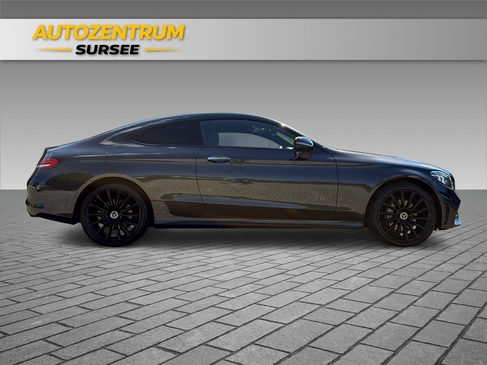MERCEDES-BENZ C 200 AMG-Line 4matic Coupé-image-8