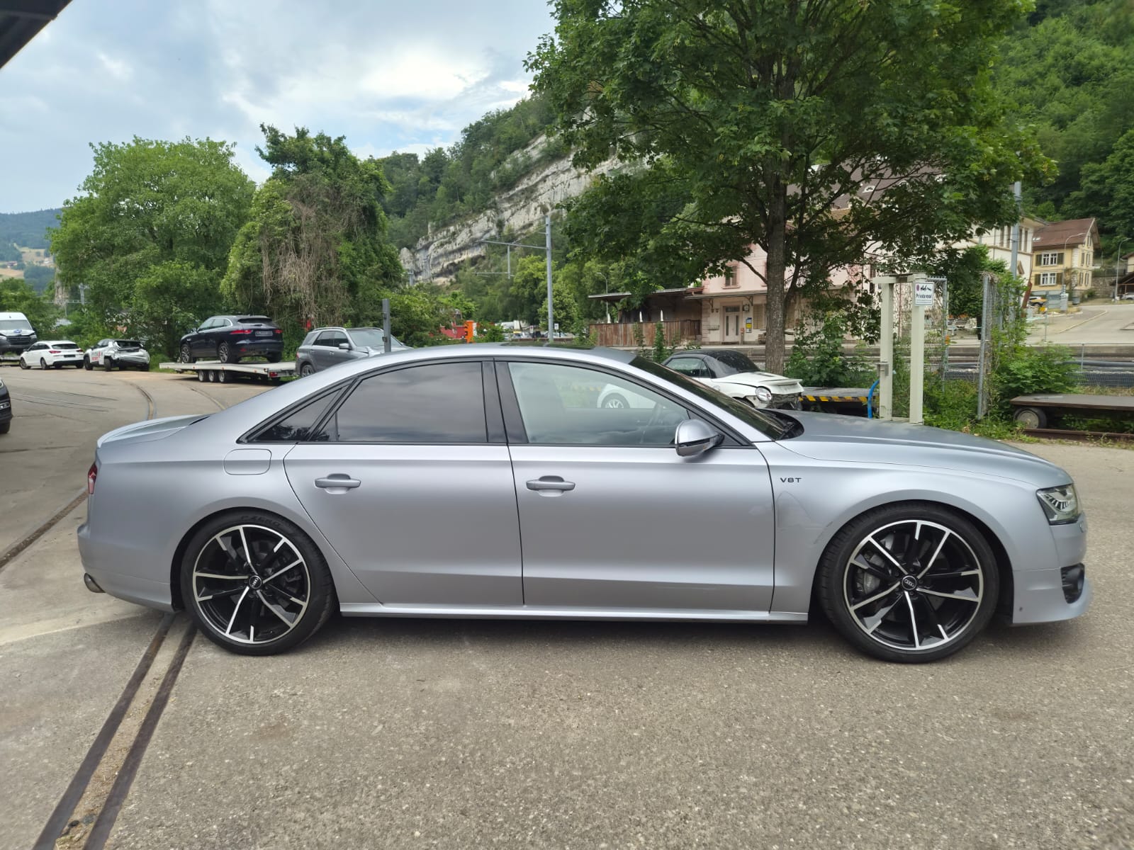 AUDI S8 4.0 TFSI V8 plus quattro tiptronic-image-3