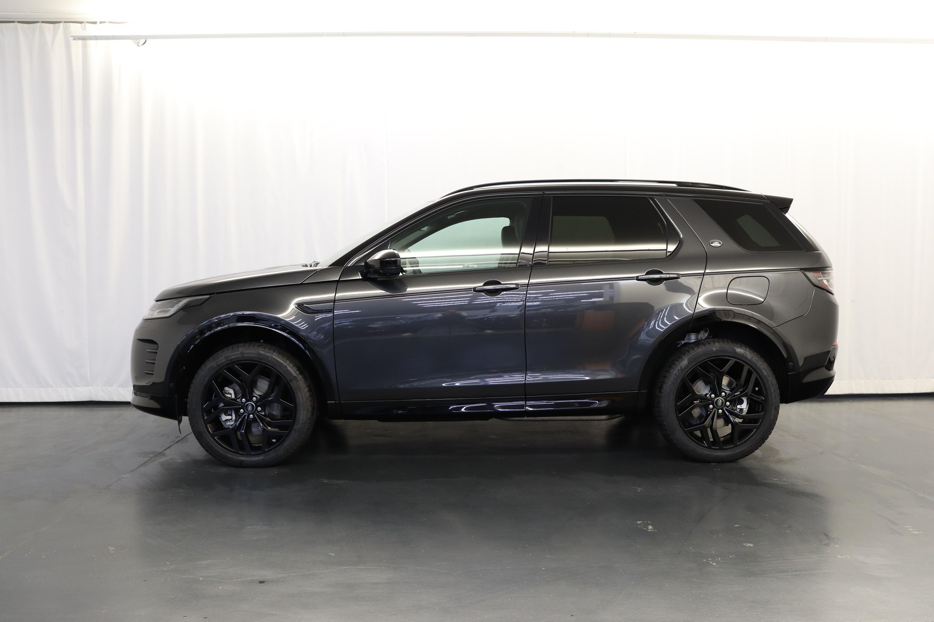 LAND ROVER Discovery Sport 1.5 T 270e Dynamic SE-image-3