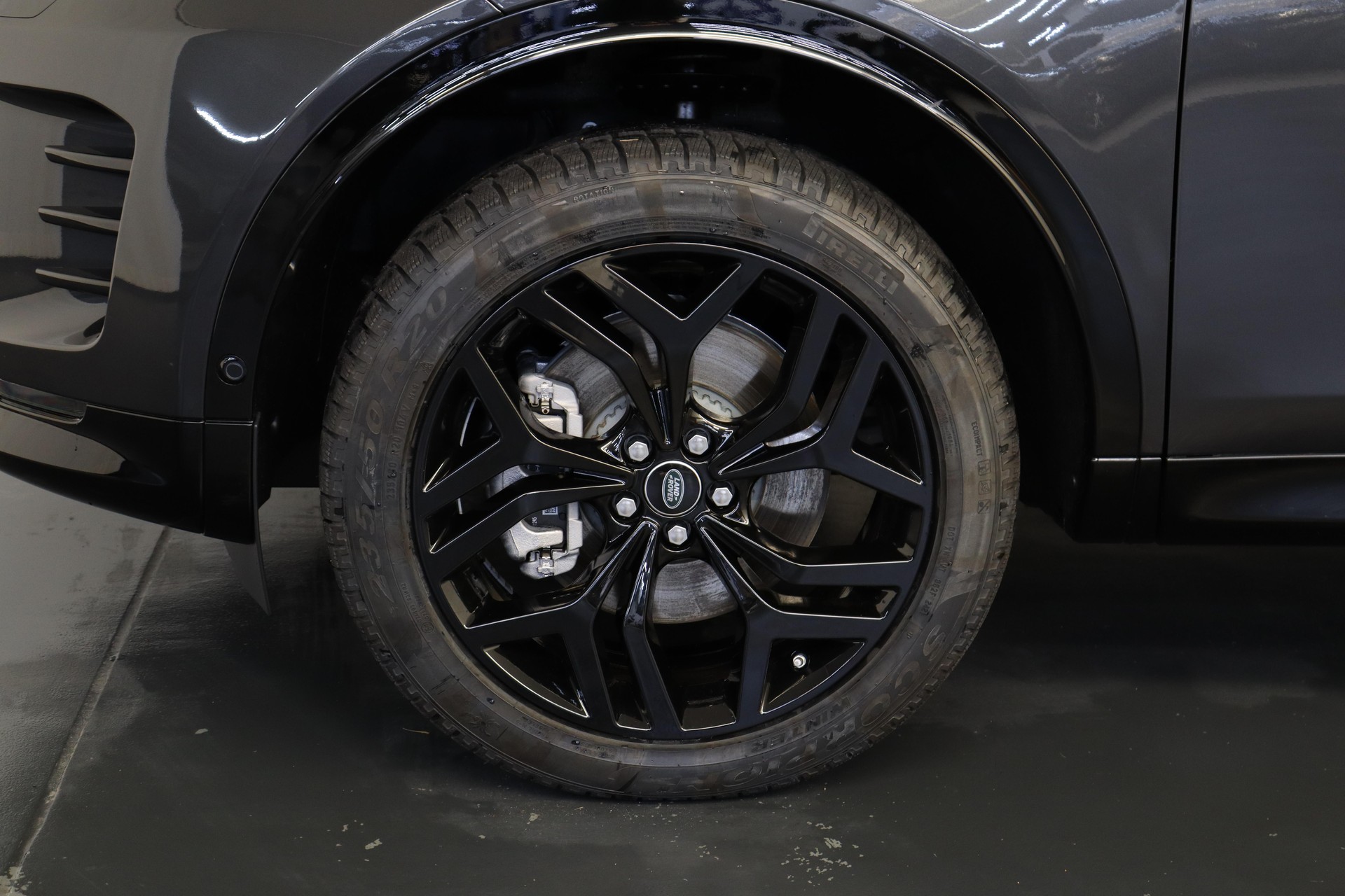 LAND ROVER Discovery Sport 1.5 T 270e Dynamic SE-image-12