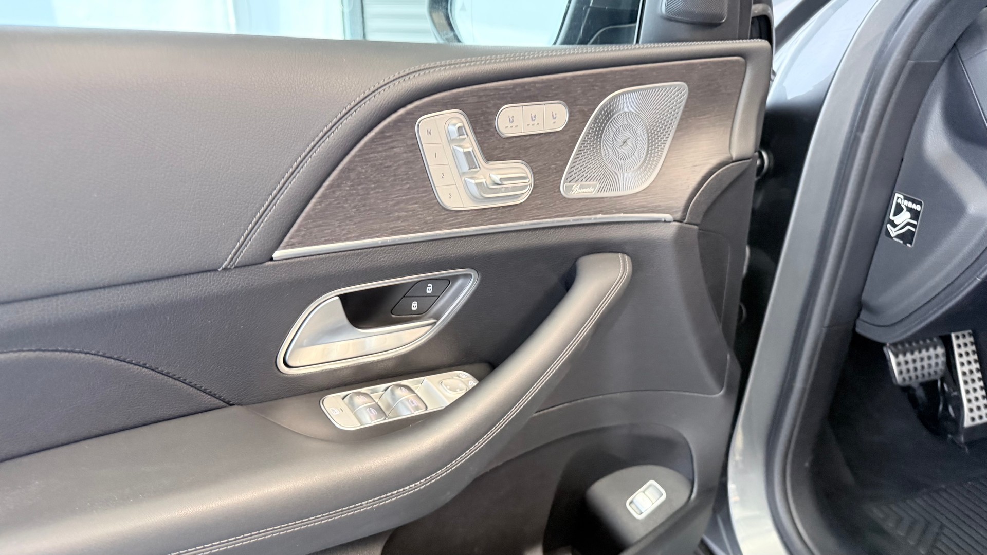 MERCEDES-BENZ GLE 400 d 4matic Coupé-image-12